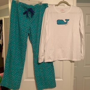 Vineyard Vines Women’s Lacrosse Pajama Set